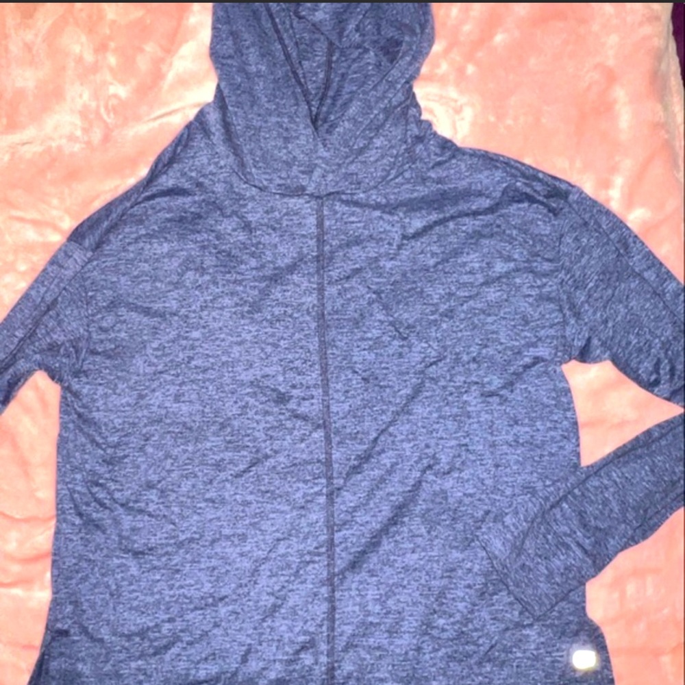 GapFit hooded dry fit tech shirt Size XS